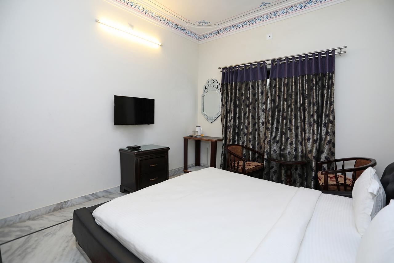Oyo Home Heritage Near City Palace Udaipur Kültér fotó