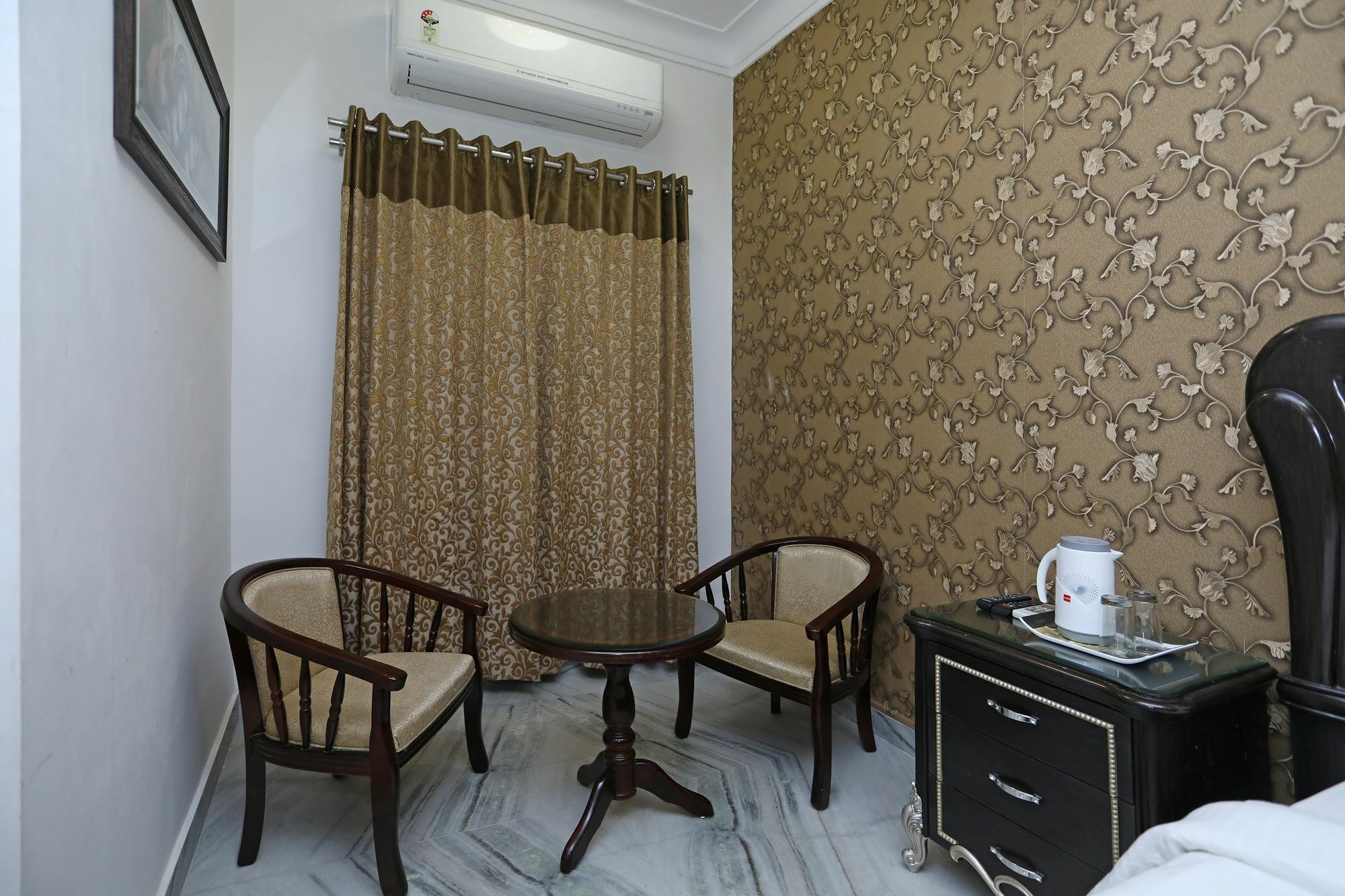 Oyo Home Heritage Near City Palace Udaipur Kültér fotó